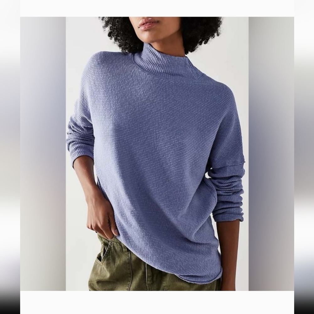 We The Free Lavender Turtleneck‎ Sweater